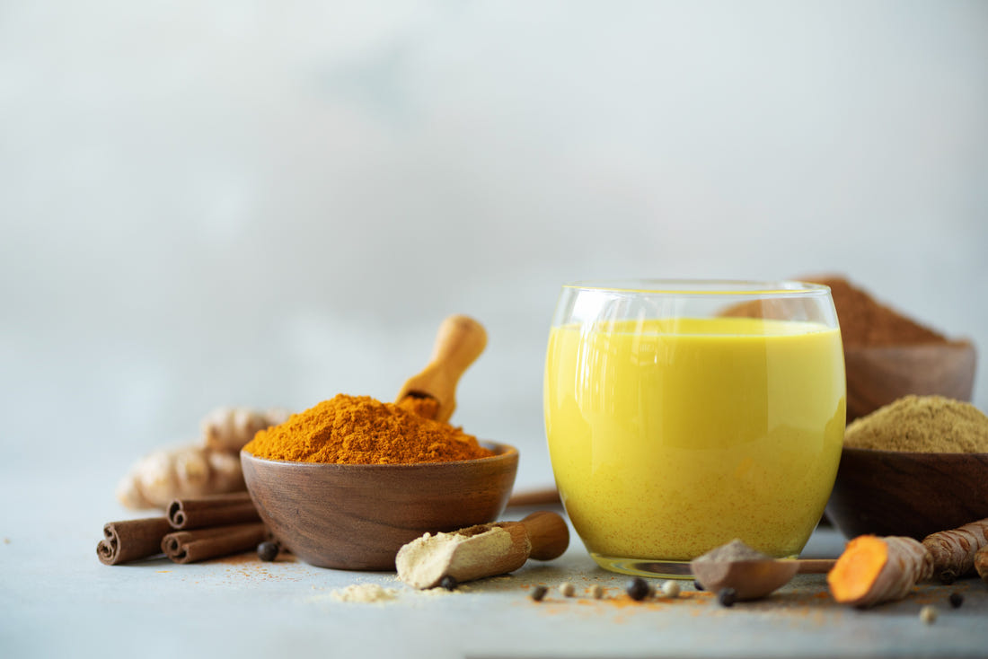 4 Benefits of Golden (Turmeric) Milk + Bedtime Sleep Recipe†